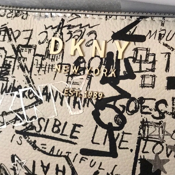 Dkny Bags Hp Dkny Erin Graffiti Crossbody Bag Poshmark